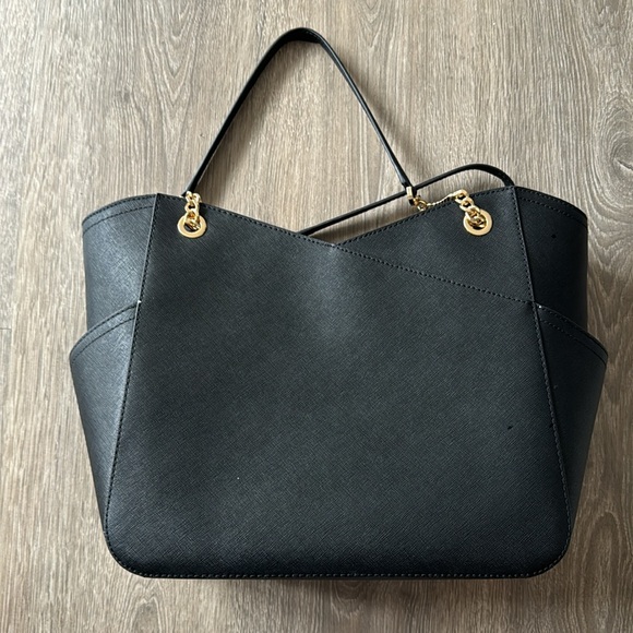 Michael Kors Tote Bag - Picture 4 of 5